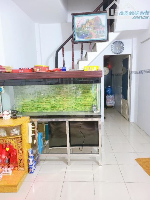 DƯƠNG QUÃNG HÀM – 43MV – 3 PHÒNG NGỦ - HẺM XE HƠI – HƠN 3 TỶ. - 1