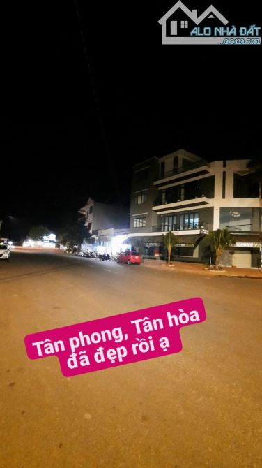 BÁN ĐẤT TÂN PHONG LK4 HƯỚNG ĐÔNG, ĐƯỜNG 24M THỔ CƯ FULL TIỆN ICH BAO QUANH ĐẤT ĐẸP KHÔNG T - 2