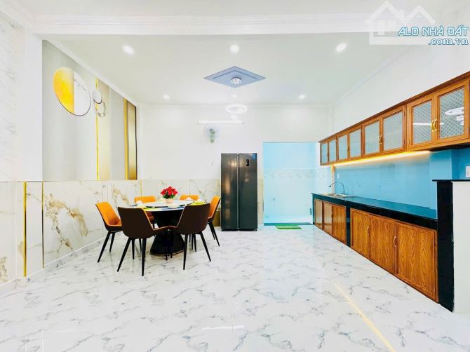 NHÀ ĐẸP SÁT BÊN SIÊU THỊ Emart Phan Huy Ích 5,36m x 13m, 2 Tầng Giá 4 tỷ 8 NHỈNH - 3