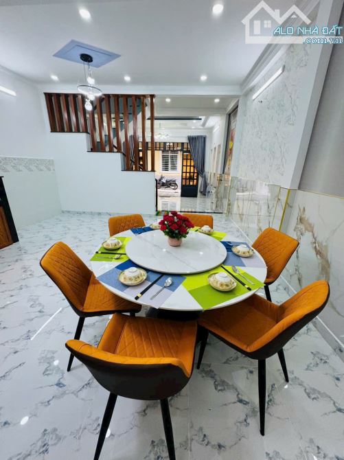 NHÀ ĐẸP SÁT BÊN SIÊU THỊ Emart Phan Huy Ích 5,36m x 13m, 2 Tầng Giá 4 tỷ 8 NHỈNH - 4