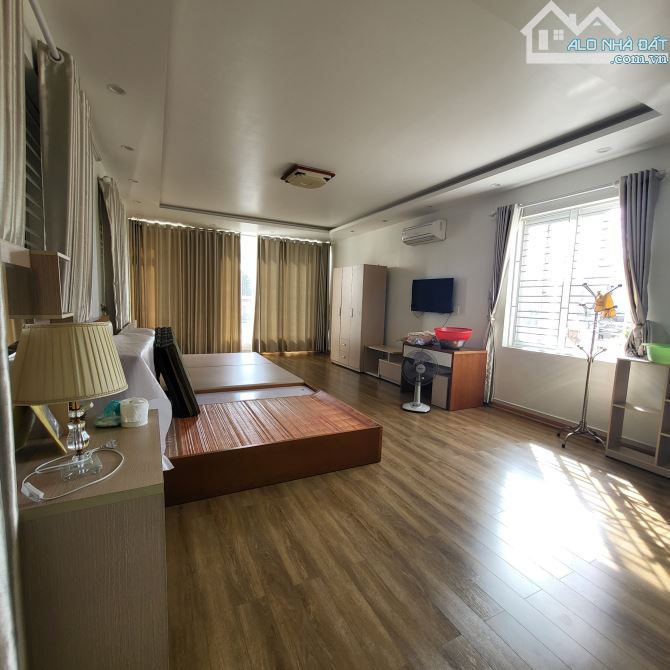 💥Bán nhà 5 tầng, thang máy tại sở dầu hồng bàng Giá 6 tỷ - 8