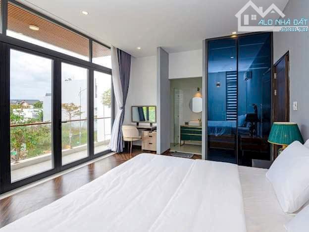 BIỆT THỰ SANG TRỌNG THUỘC KHU EURO VILLA 2 - HÒA XUÂN  - TẠI ĐÀ NẴNG