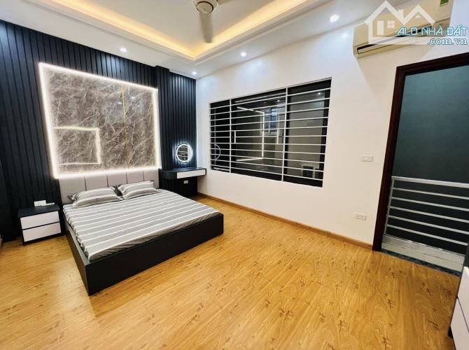 Bán nhà mặt tiền đẹp - Tả Thanh Oai, Thanh Trì, Hà Nội - 1