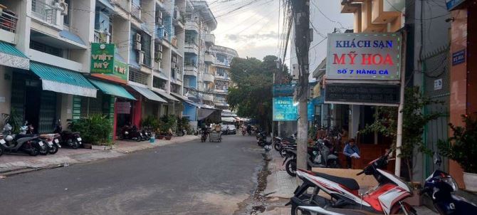 🌷Cần bán nhà mặt tiền đường Hàng Cá, Xương Huân, Nha Trang 22,5 tỷ vị trí gần sát biển - 2
