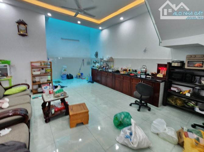 3,6Tỷ TL🔥Bán nhà 2 Lầu Hoàn Công _82,6m2_gần đường Thuận Giao 24, P.Thuận Giao, Thuận An - 3