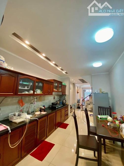 Nhà Điện Biên Phủ, p10, Quận 10, DT 80m2, 4 tầng mới, nhỉnh 8 tỷ - 4