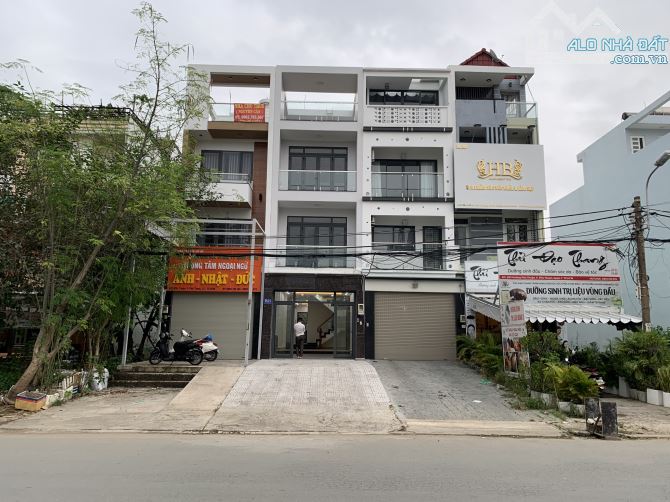 Cho thuê nhà 4 mặt tiền đường 30m KDC Nam Long Phú Thuận Quận 7. - 5