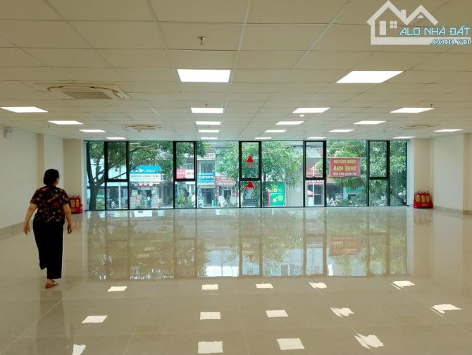 Cho thuê văn phòng dt từ 70m2 - 200m2 giá từ 10tr/tháng tại Lê Đức Thọ - Hàm Nghi - 5