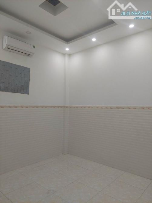 Mua nhà mới Bán nhanh nhà mặt tiền Thạnh Xuân, 5*20m, 2 tầng nhỉnh 5Tỷ - 6