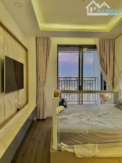 Bán Căn hộ River Gate , 2PN, 2WC ,74m2, Full Nội Thất , View Sông Giá : 5 Tỷ 950 , Bao Phí