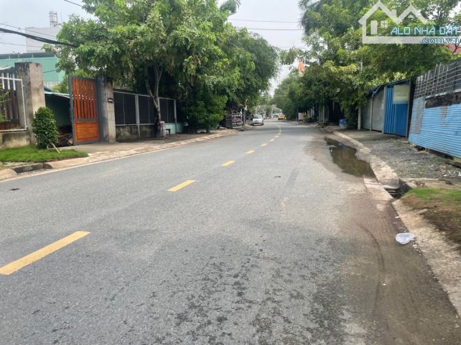 Xưởng Mặt Tiền Võ Thị Liễu An Phú Đông Q12 1500m2 Chỉ 41 Tỷ