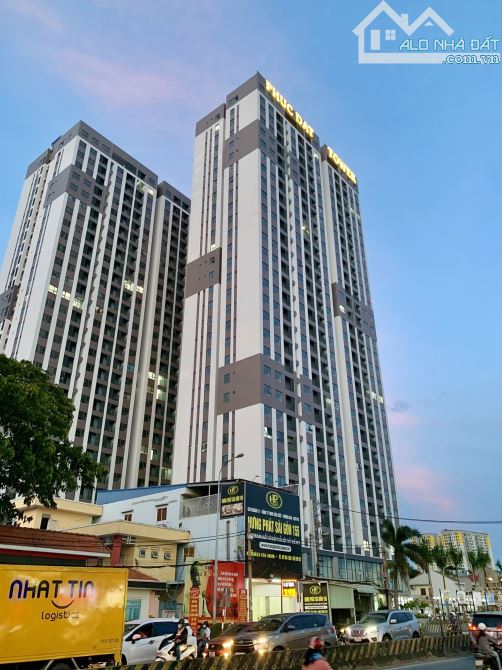 Cho thuê căn hộ 2PN2WC Phúc Đạt Tower full nội thất ngay QL 1K - 1