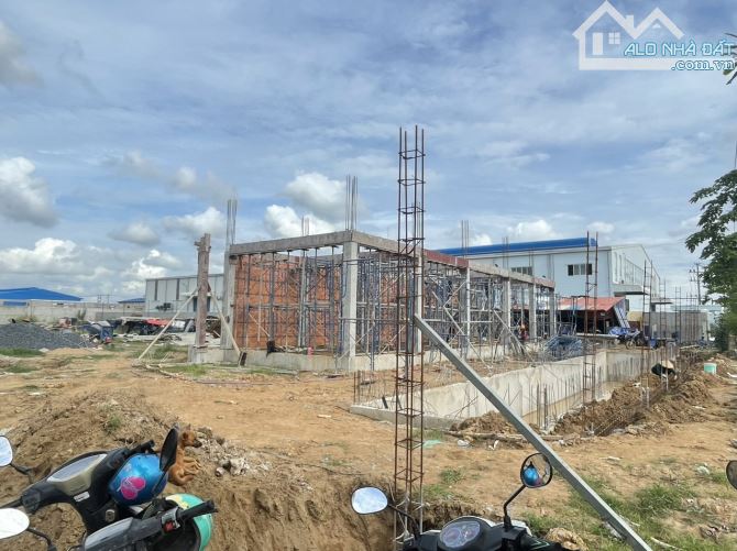 Cho thuê kho xưởng KCN Hải Sơn,Long An,kv:5.000m2,xd:3.320m2,vp: 620m2 - 1