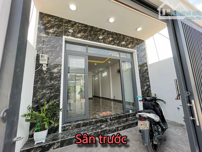 Bán nhà đường Huỳnh Thị Lớn Phước Thạnh Diện tích 90m2 Giá 950 triệu - 2