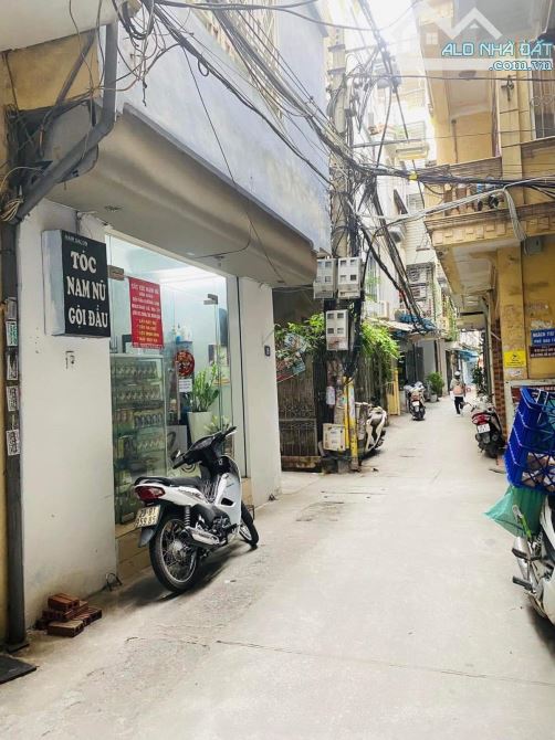 ⚡️ CẦN BÁN GẤP GIÁ RẺ⚡️48m² x 3 Tầng. Mt 4,2m. MẶT NGÕ KINH DOANH. Ô TÔ VÀO NHÀ. SỔ VUÔNG - 2