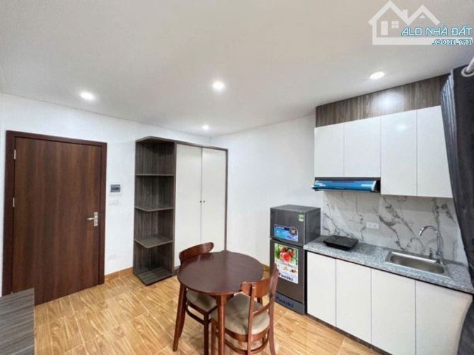 BÁN CCMN PHÁO ĐÀI LÁNG LÔ GÓC 90M x 7 TẦNG DOANH THU 1, 7TỶ /NĂM ~ 7% - 4