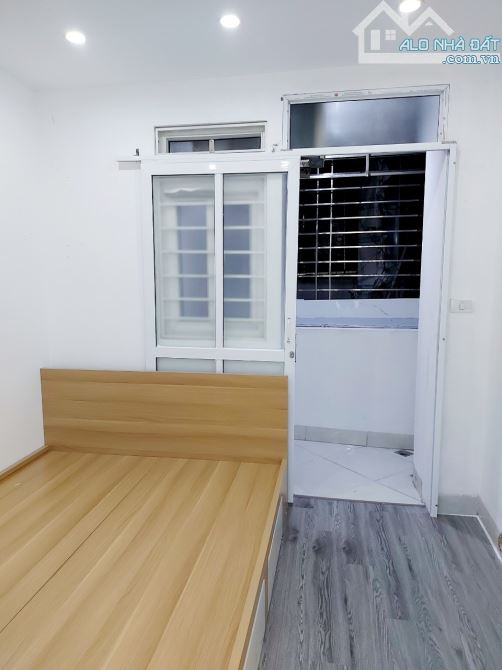 HÀNG HIẾM- CHUNG CƯ THANH XUÂN 36M2 1 NGỦ 1 VỆ SINH NỘI THẤT CỰC ĐẸP GIÁ NHỈNH 1 TỶ - 4