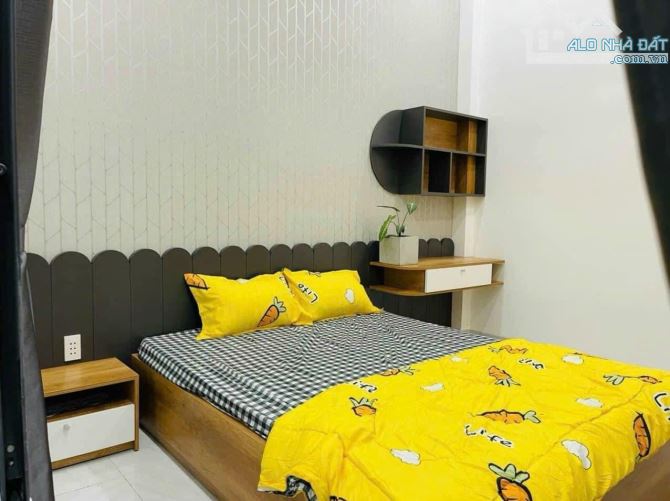 Rẻ đẹp dài nhất xã Cư Êbur, chỉ 2 tỷ 050, nhà mê đủ Nội thất, 5x30m thổ cư, 03 PN, Sân Oto - 5