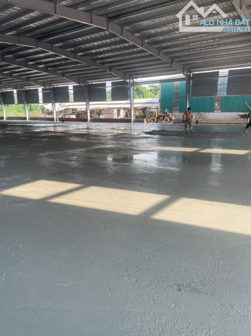 Cho thuê 2.400m2 Kho, Xưởng tại Hà Huy Tập, Gia Lâm , Hà Nội.