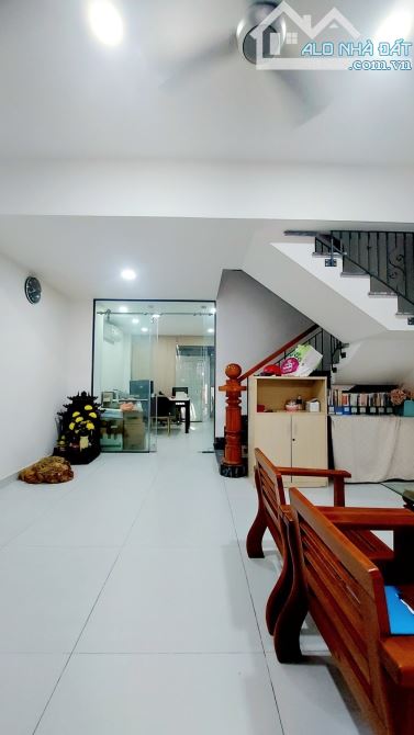 Hẻm Xe Hơi 1/ Dương Văn Dương  CÁCH MT CHỈ 60m.🍀65m2 5Tầng  5x13 🔥6.8 tỷ