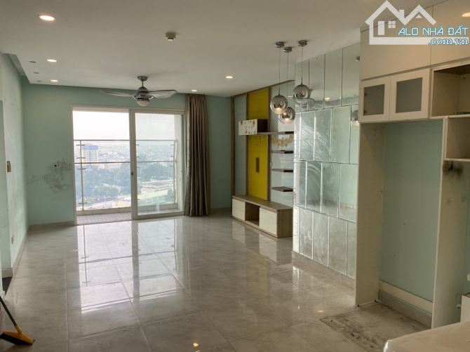 Bán căn hộ Sunny Plaza , 3PN , 2WC , 100m2 ,Căn Góc , Nội Thất , Giá : 5 Tỷ - 11