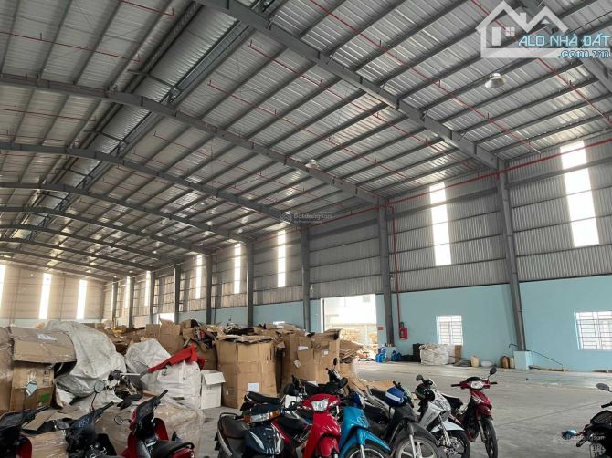 BÁN XƯỞNG KCN ĐỨC HÒA LONG AN DTKV 4.400M2 - 1