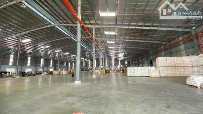 Bán nhà xưởng 21.600 m2 trong KCN Đức Hòa, Long An - 1