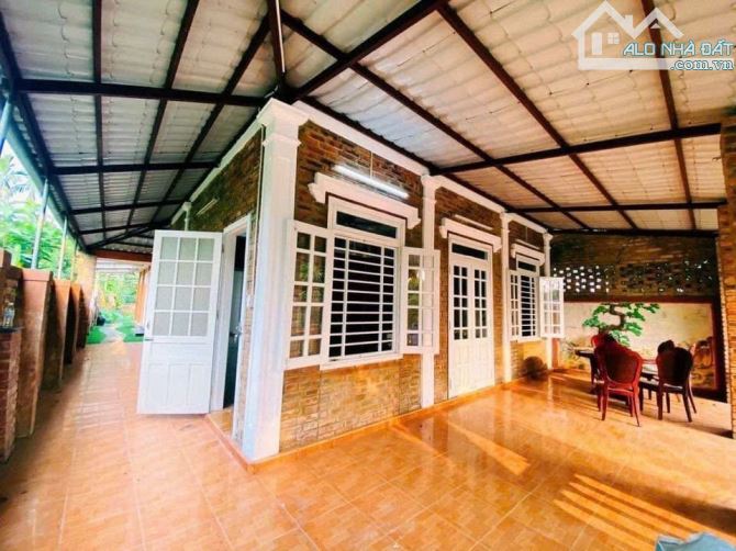 Cần bán Homestay sân vườn tại Thuỷ Bằng view sông Hương - 1