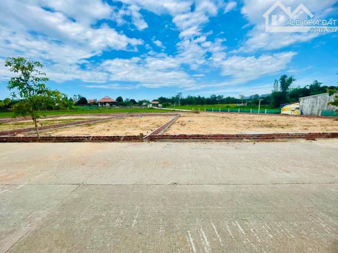 Bán nhanh Lô  320 m2 Ngang 17m làm nhà vườn, biệt thự đường 7m5 - 2