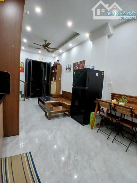 Bán nhà Hà Đông, 40m2 ngõ ô tô, Quốc lộ 6, giá nhỉnh 2 tỷ - 2