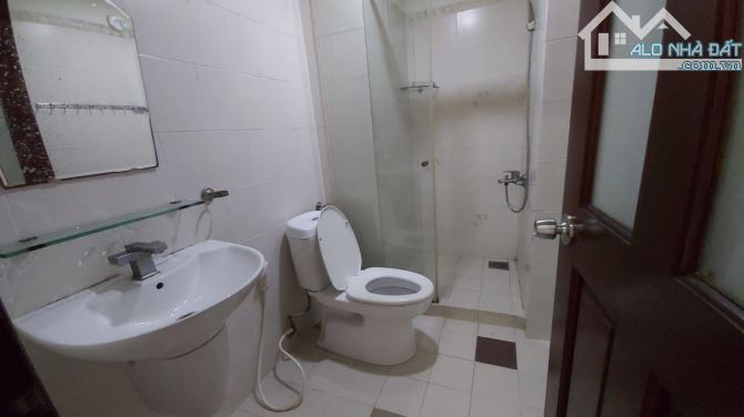 Chung cư Miếu Nổi - Bình Thạnh: Nội thất cơ bản, 2pn, 2wc 75m2 12tr. View kênh Nhiêu Lộc - 4