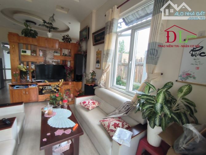 BÁN NHÀ RỘNG -  SÂN VƯỜN NGUYỄN CÔNG TRỨ - 265M2 GIÁ 9,7 TỶ ĐẦY ĐỦ NỘI THẤT - 5