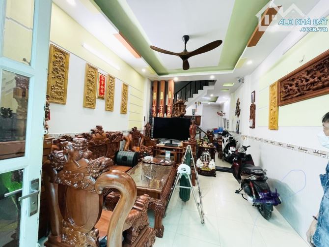 BÁN NHÀ ĐƯỜNG MÃ LÒ THÔNG LÊ VĂN QUỚI - HẺM OTO THÔNG TỨ TUNG -5 TẦNG - 6 TỸ1 - 6