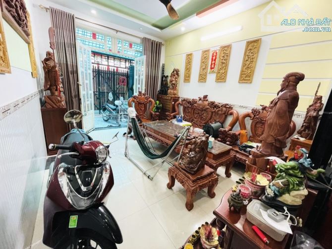 BÁN NHÀ ĐƯỜNG MÃ LÒ THÔNG LÊ VĂN QUỚI - HẺM OTO THÔNG TỨ TUNG -5 TẦNG - 6 TỸ1 - 7