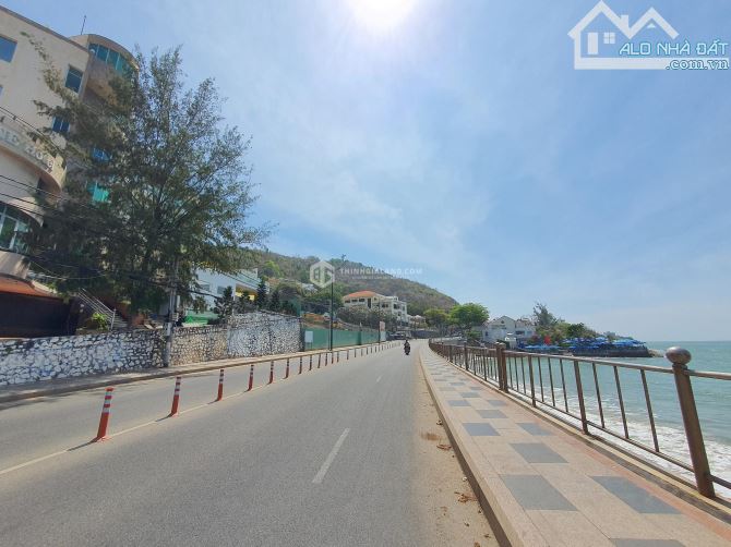 BÁN LÔ ĐẤT ĐẸP MẶT TIỀN HẠ LONG VIEW TRỰC DIỆN BIỂN XÂY KS CỰC ĐẸP GIÁ 26.5 TỶ RẺ