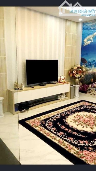 Bán nhà Trần Cung, nhà đẹp ở ngay, ngõ nông rộng, 4T*38m2, chào giá 5 tỷ