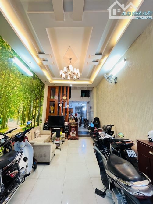 Gấp bán nhà HXH Quang Trung P.8 Gò Vấp 4 tầng ngang gần 4m 61m2 6tỷ5