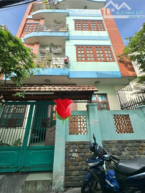Hxh Hoàng Văn Thụ, Phú Nhuận, 8x9.5m, 4 tầng BTCT, 8 phòng ngủ