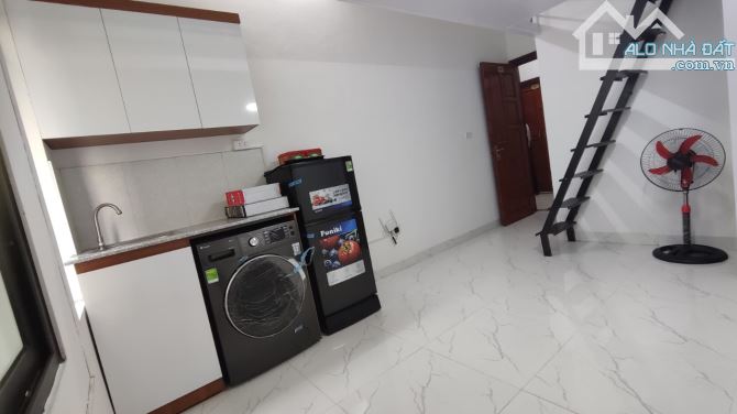 BÁN TÒA NHÀ DV CHO THUÊ DT 90M2, 20PKK FULL NỘI THẤT PHỐ NGUYỄN VĂN TRỖI MỖ LAO HÀ ĐÔNG