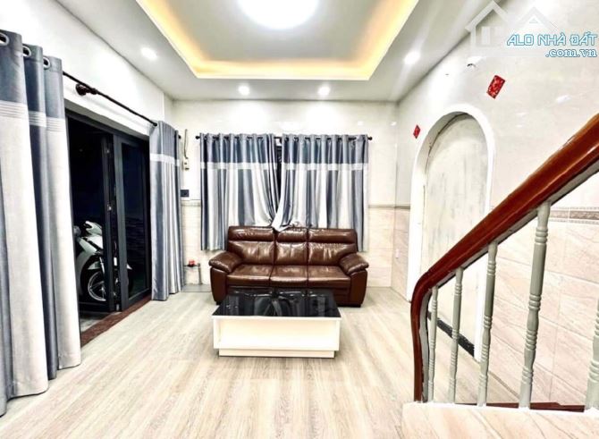 🏠 Bán Nhà Huỳnh Văn Bánh, P.13, 25m2, 4.5 Tỷ TL