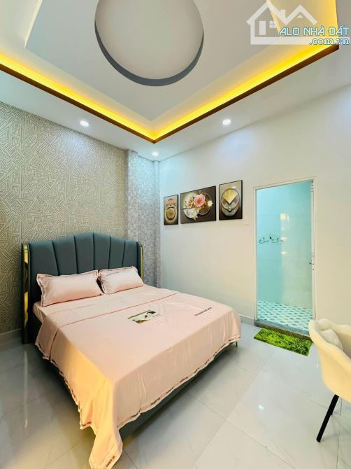 Bán gấp căn 60m2 tại Cống Quỳnh, p. Nguyễn Cư Trinh, q.1 hẻm xe hơi, sổ riêng , giá 4tỷ250 - 10