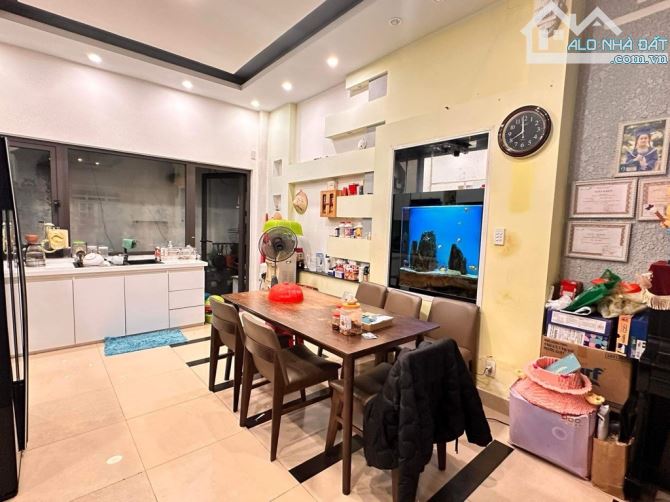 🏠  NHÀ 3 TẦNG 3 MẶT THOÁNG NỞ HẬU - TRUNG TÂM ĐÀ NẴNG - Ô TÔ ĐẬU ĐỖ NGÀY ĐÊM - 11