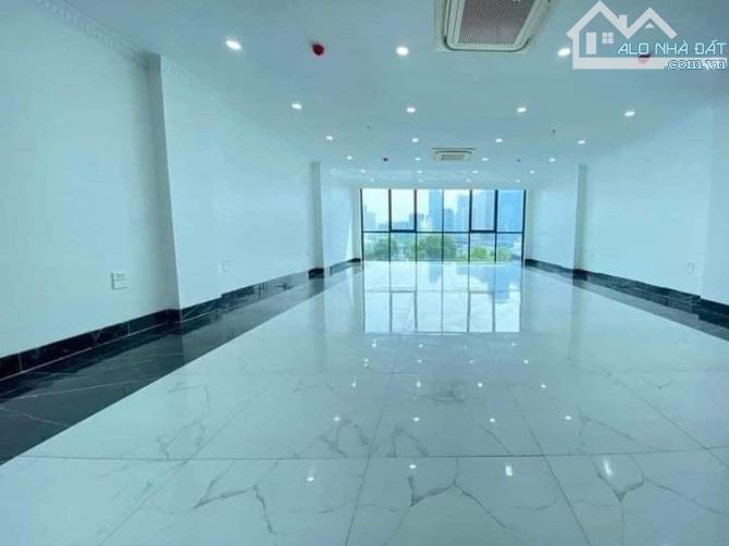 Bán nhà mặt phố Võ Chí Công, Tây Hồ 250m2, mặt tiền 8m. Giá 92 tỷ - 1