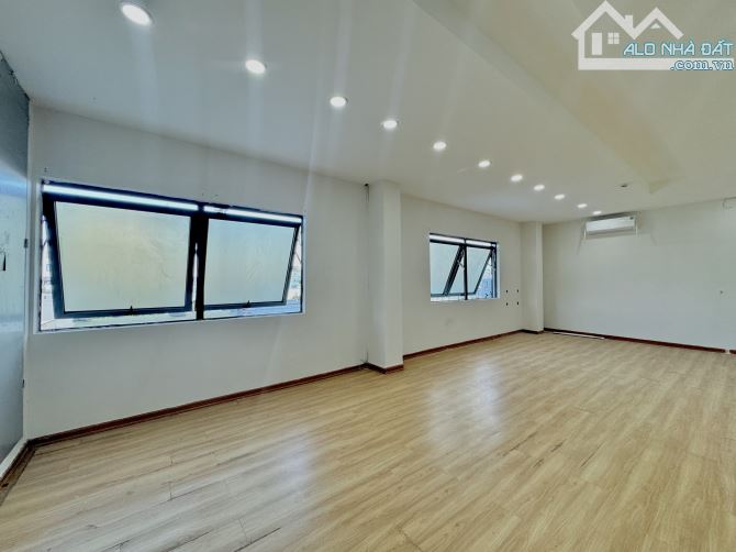 Cho thuê văn phòng 50 m2 đường Nguyễn Hữu Thọ, LH: OFFICE DANANG - 1