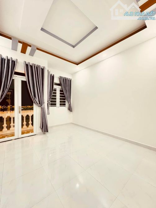 Bán gấp căn 60m2 tại Cống Quỳnh, p. Nguyễn Cư Trinh, q.1 hẻm xe hơi, sổ riêng , giá 4tỷ250 - 16