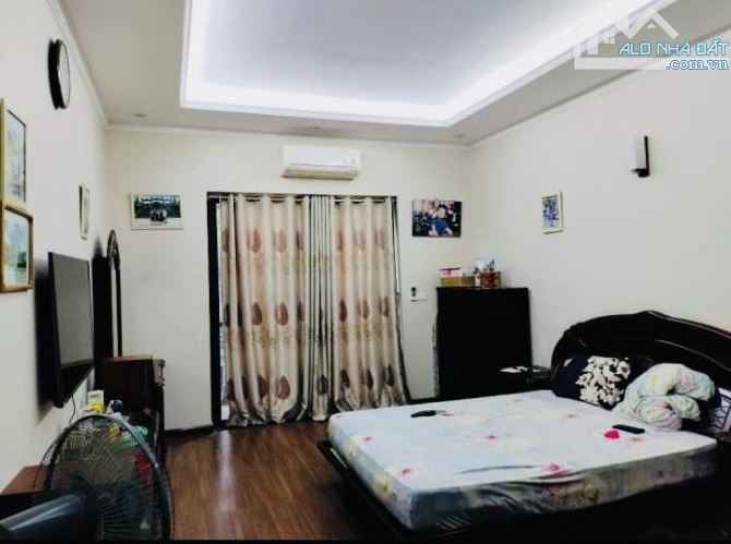 Hot! Bán nhà Xã Đàn, kinh doanh, thang máy, oto vào, 2 thoáng, 97m*mt4.3. Chỉ hơn 29 tỷ - 2