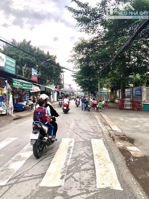 ĐẤT MẶT TIỀN ĐƯỜNG NHỰA TÂN THỚI NHÌ - KINH DOANH ĐA NGÀNH NGHỀ - SHR NỞ HẬU - GIÁ 4 TỶ - 3