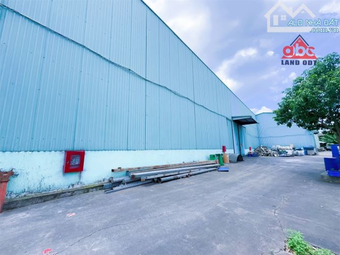 Cho thuê xưởng sản xuất 6000m2 trong KCN Trảng Bom tỉnh Đồng nai . Giá chỉ 3.5 usd/m2 - 4
