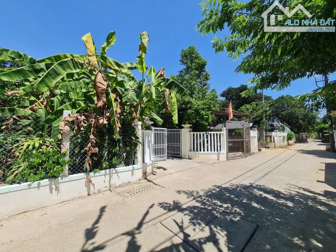 ĐẤT PHAN TRỌNG TINH, KIỆT NGUYỄN PHÚC NGUYÊN THÍCH HỢP HOMESTAY - 292M2 - 18TR/M2 - 4