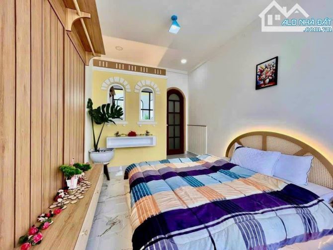 Cần bán gấp  nhà mới đẹp tại hẻm 1 sẹt Nguyễn Văn Nghi ,p7,Q.Gò Vấp,dtich 72m2,giá 2tỷ 950 - 7